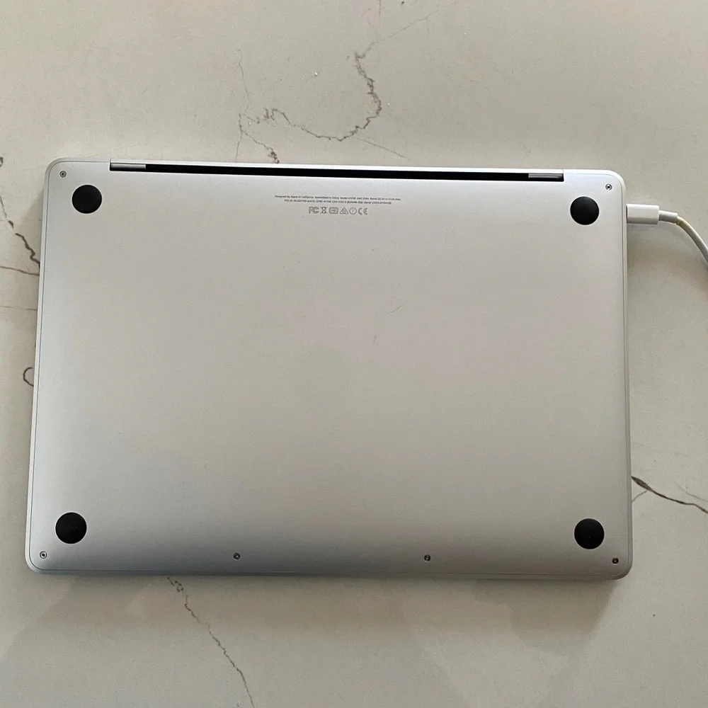 Apple computer - Picture 4 of 5